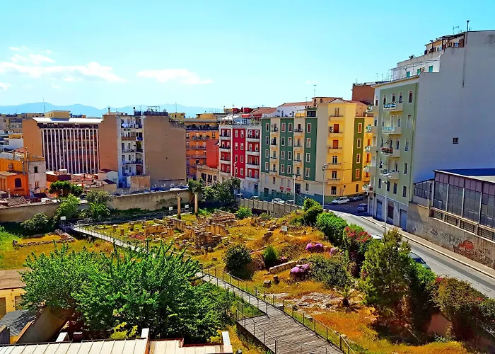 Colibrì Prestige Rooms - Roman Ruins View Cagliari